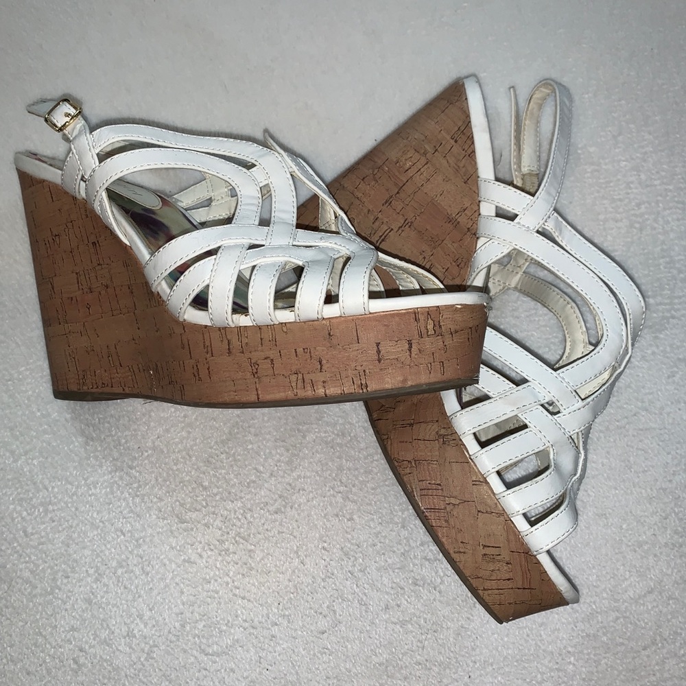 Summer wedges